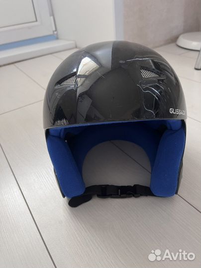 Горнолыжный шлем