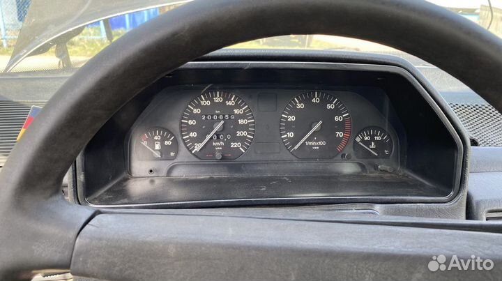 Audi 100 2.2 МТ, 1987, 200 859 км