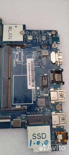 Материнская плата с процессором i3 7020u