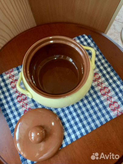 Горшочек керамика для запекания 2,3л