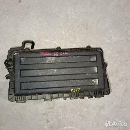 Корпус воздушного фильтра ford focus 1.8