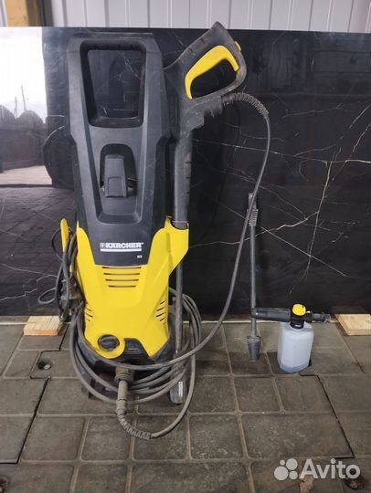 Мойка высокого давления karcher