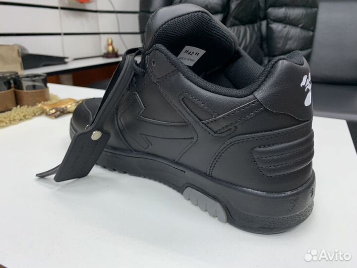 Кроссовки off white out of office black