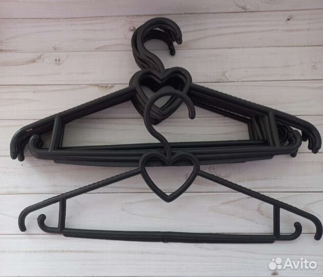 Вешалки плечики