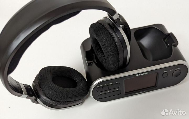 Беспроводные наушники Германия TechniSat NB-4161