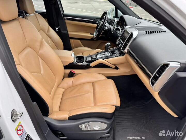 Porsche Cayenne 3.0 AT, 2015, 185 000 км