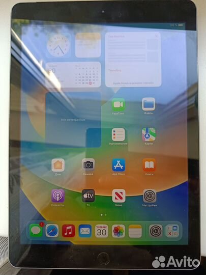 iPad (A1823) Wi-Fi + Cellular