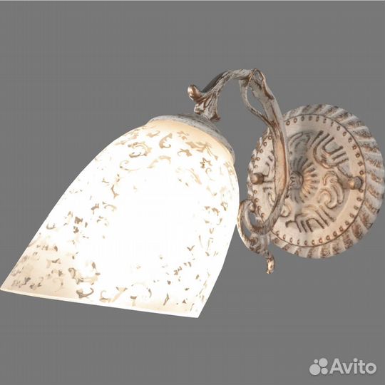 Настенный светильник