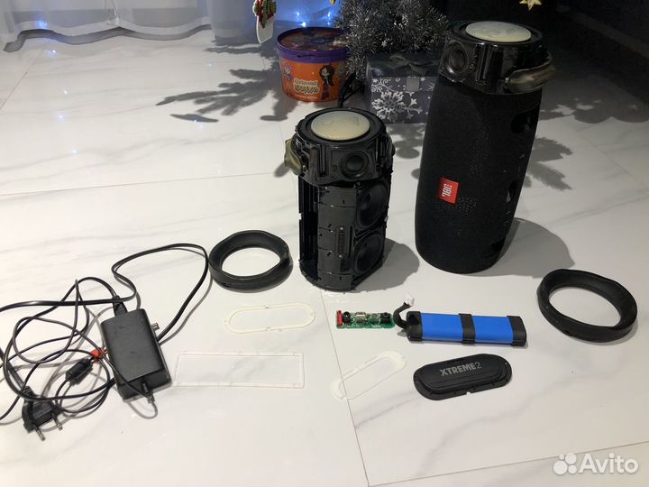 Колонка jbl xtreme 2