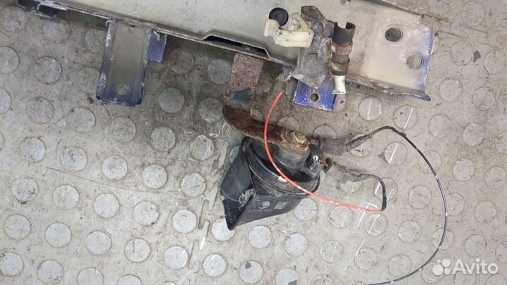 Рамка капота Nissan Qashqai, 2014