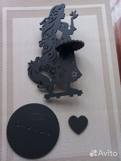 Салфетница деревянная новая