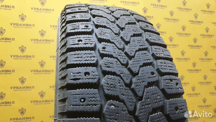 Yokohama Ice Guard F700Z 215/60 R17