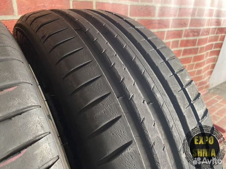 Michelin Pilot Sport 4 245/45 R20