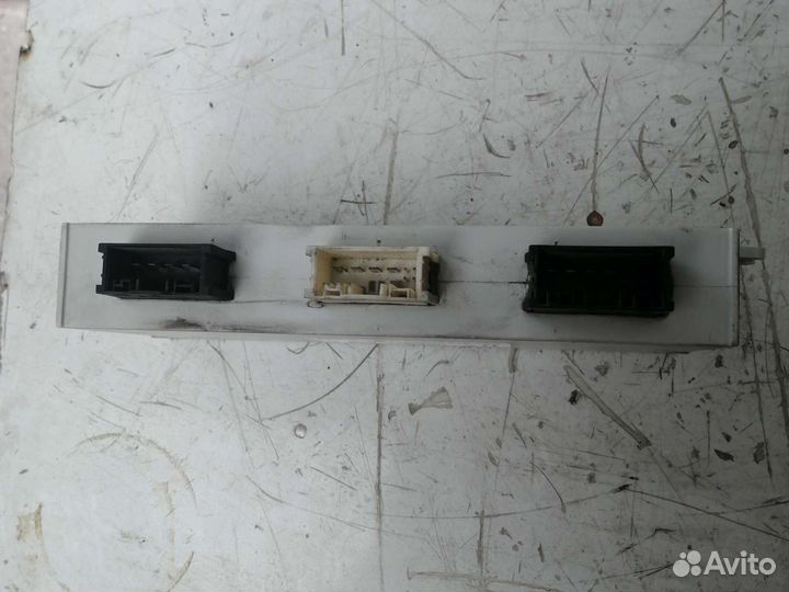 Блок управления задней двери BMW X5 E70 X6 E71