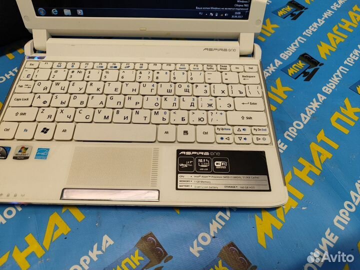 Нетбук Acer Aspire One на Intel Atom с сумкой