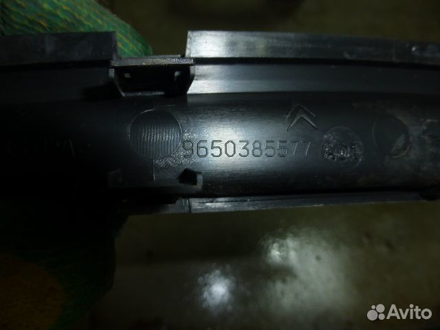 C4 Накладка пластиковая торпеда Citroen