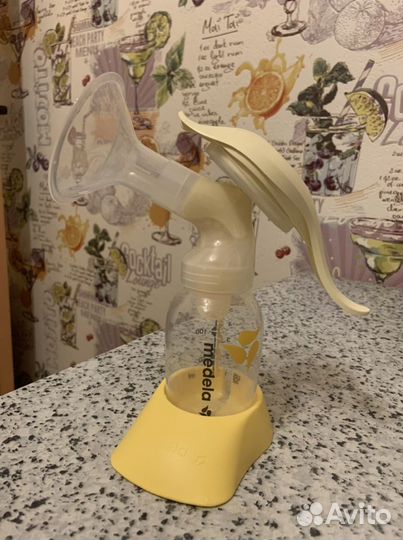 Молокоотсос ручной Medela