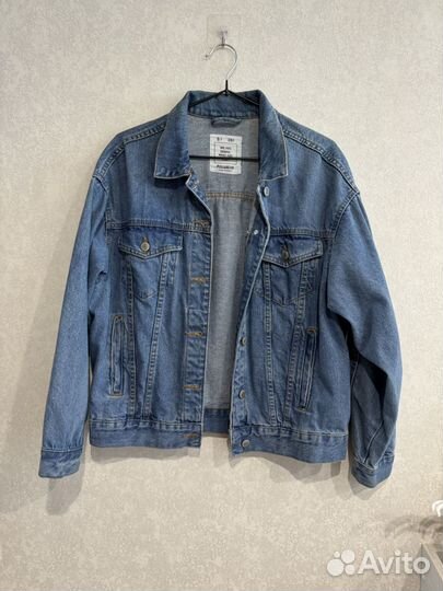 Джинсовая куртка pull bear
