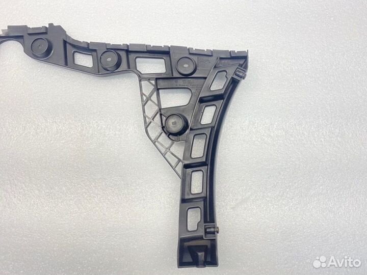 Кронштейн бампера задний левый Volkswagen Polo