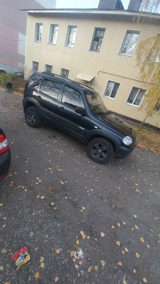 Chevrolet Niva: фото владельца