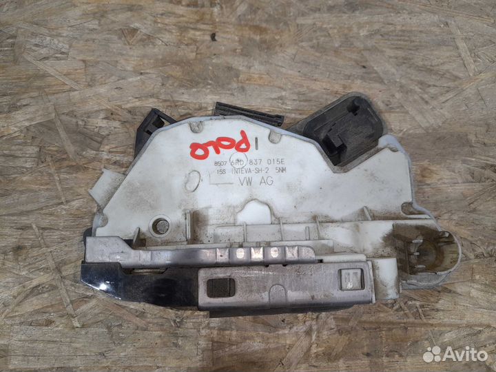 Замок передней двери LH VW Polo Sedan (2011-2020)