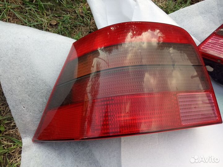 Фара задняя гольф 4 левая