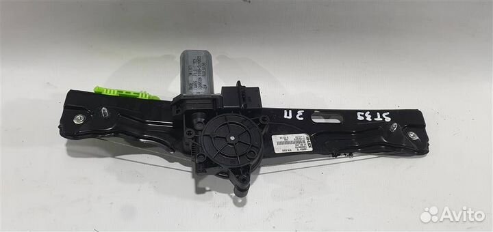 Стеклоподъемник электрический задний правый Mini