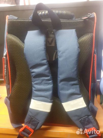 Портфель для мальчика школьный новый