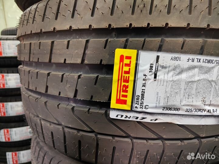 Pirelli P Zero 285/35 R21 и 325/30 R21 108Y