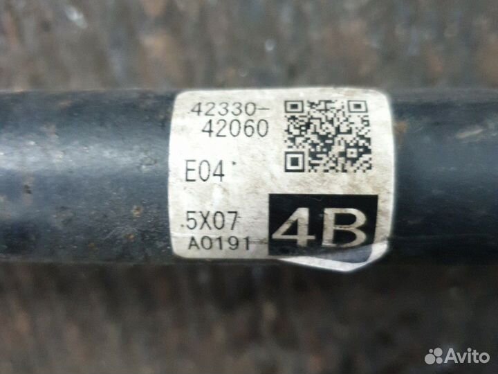 Задний привод Тойота Рав 4 2013