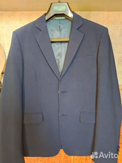 Костюм классический на мальчика