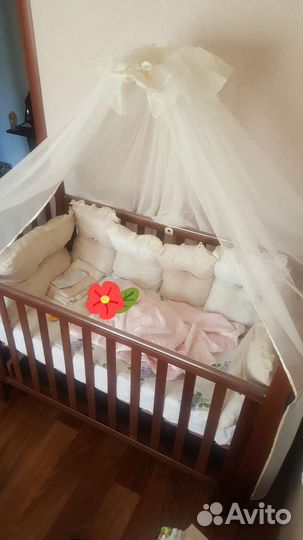 Комплект в детскую кроватку борта и постельное