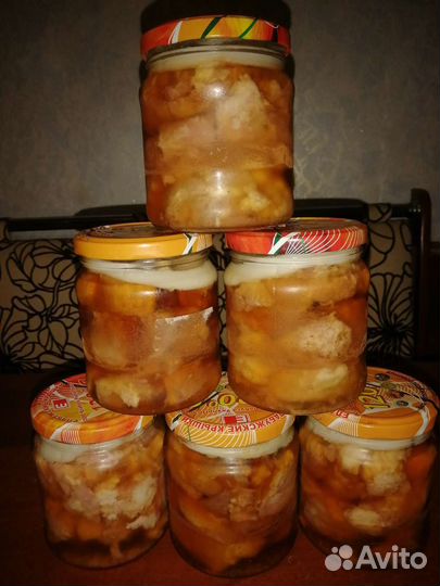 Тушенка домашняя свиная приготовленная в автоклаве