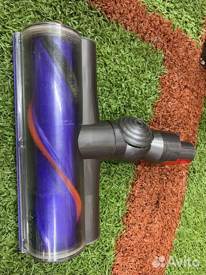 Пылесос вертикальный Dyson V8 Absolute+ (SV10)