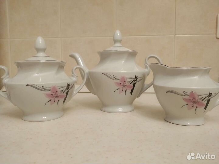 Сервиз чайный фарфоровый (Рига)