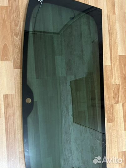 Стекло багажника VW Tiguan 2017г