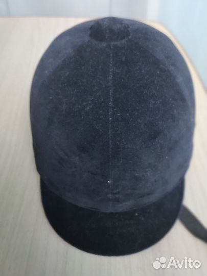 Шлем для занятий конным спортом