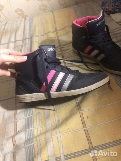 Кроссовки adidas
