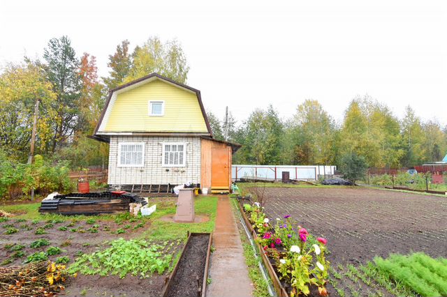 Дом кирово чепецкий район. Коттедж преснецова кирово чепецк. Железовка кирово-чепецкий район. Кирово чепецкая недвижимость. Деревня деветьярово киров.