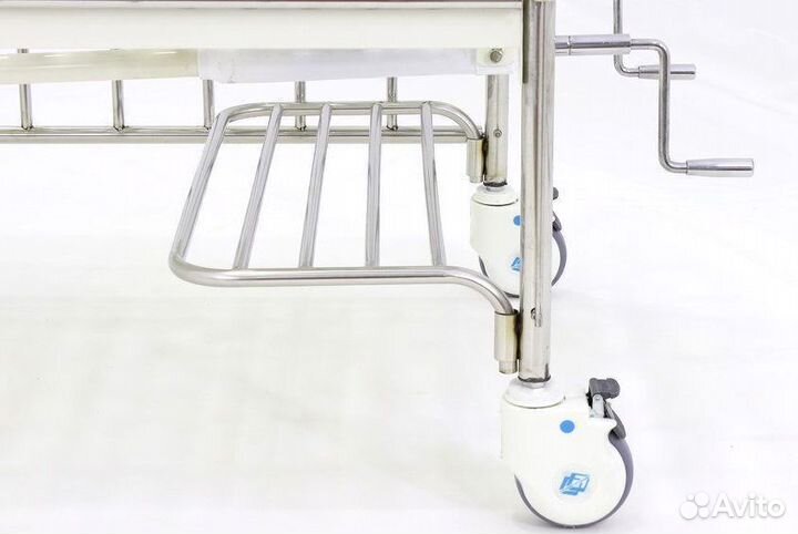 Медицинская кровать