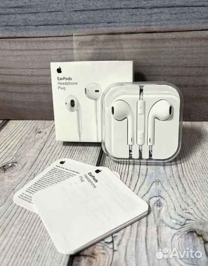 Наушники Apple EarPods 3.5 мм