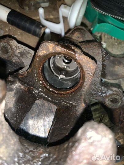 Суппорт задний левый solaris 1