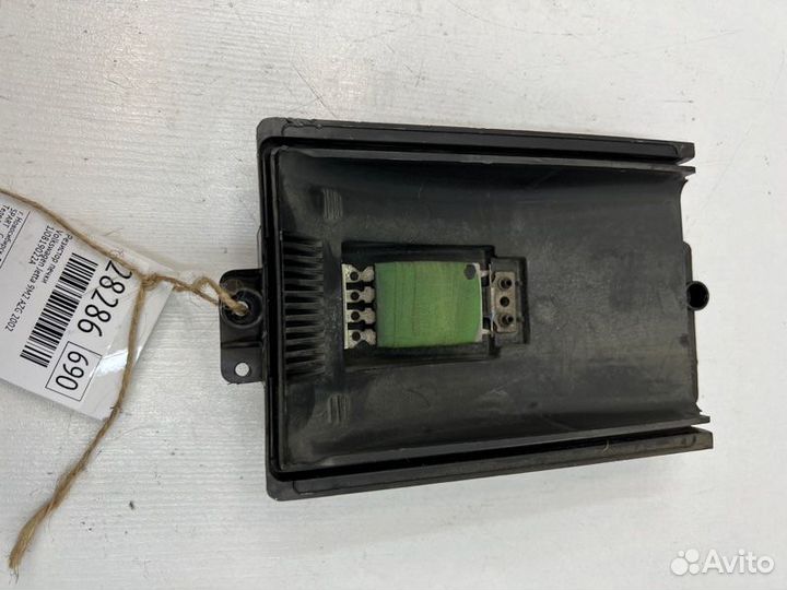 Резистор печки Volkswagen Jetta 9M2 AZG 2002