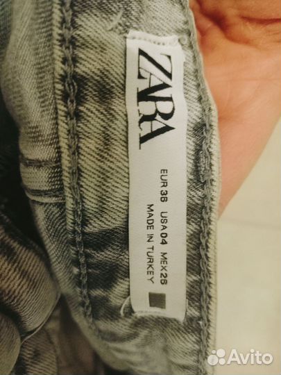 Джинсы zara