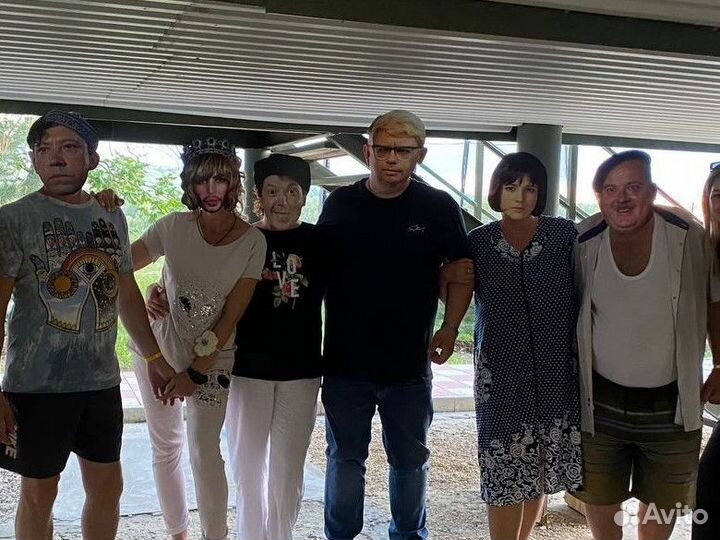 Маски для вечеринки