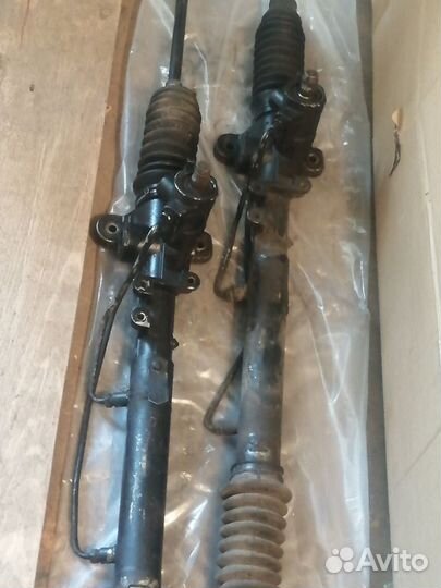 Рулевая рейка цена за 2шт. Фольцваген б 4
