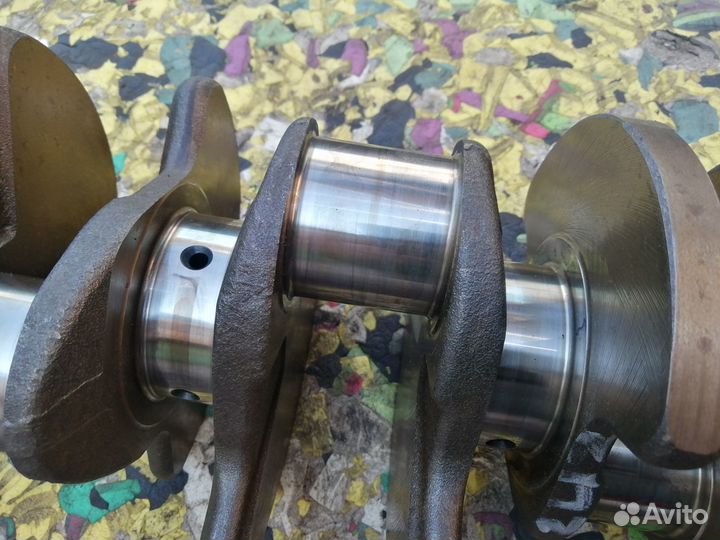 Коленвал двигателя 2UZ-FE Toyota LC100 Lexus Lx470