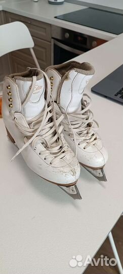 Фигурные коньки jackson 28, 250