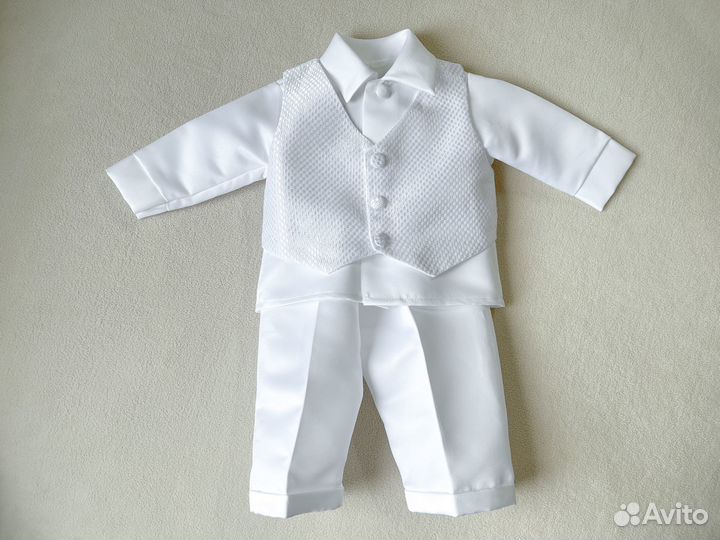 Костюмчик на выписку