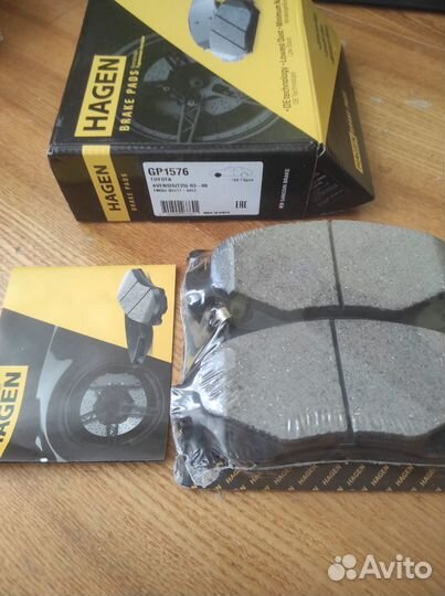 Комплект передних тормозных колодок toyota Avensis